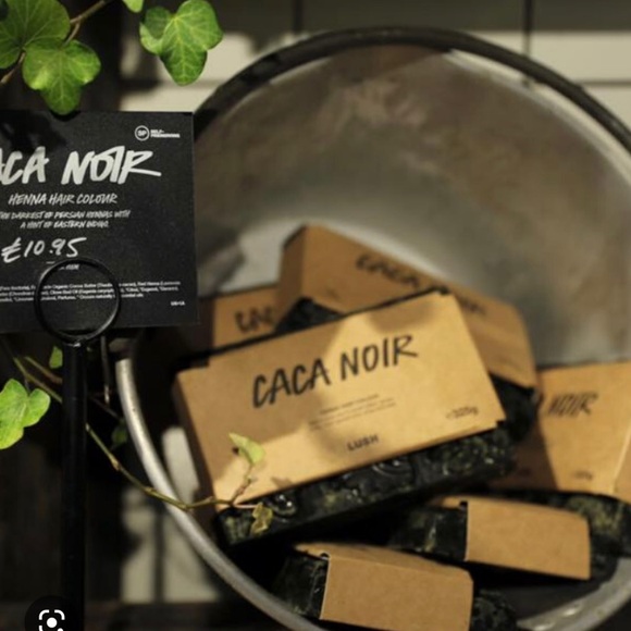 Lush Henna Hair Dye-Noir - Picture 2 of 3